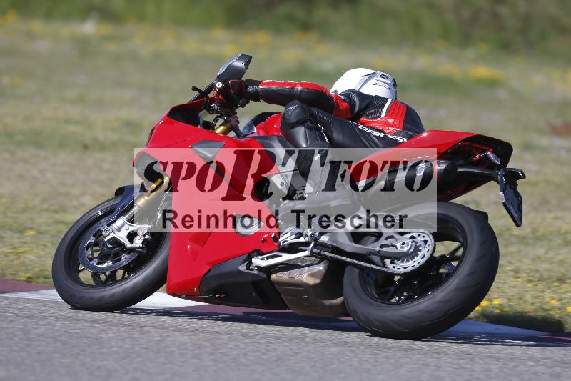 /06 08.04.2026 Cornu Master School ADR/Gruppe rot/25